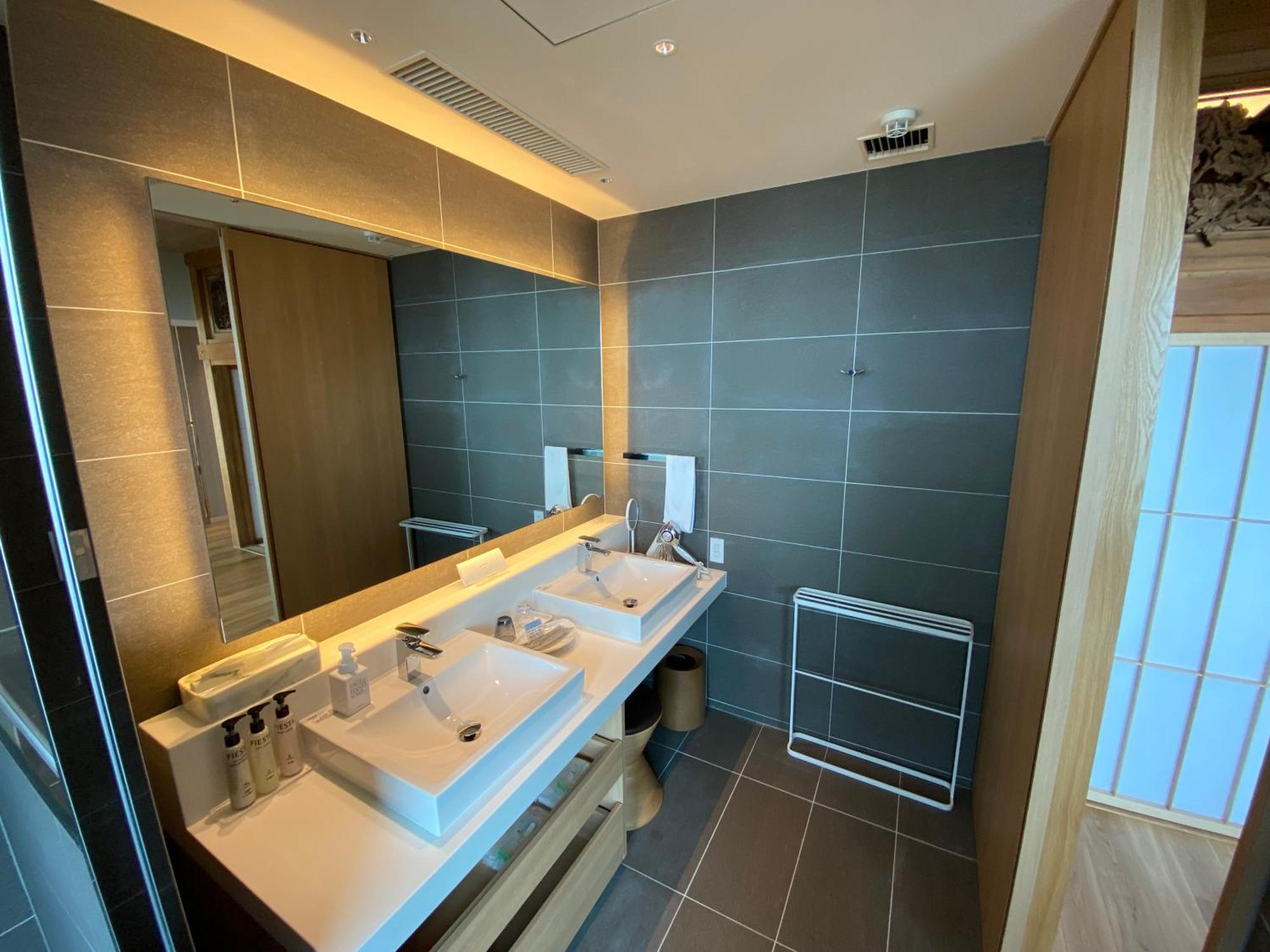 Kaisenkaku Hotell Aomori Exteriör bild